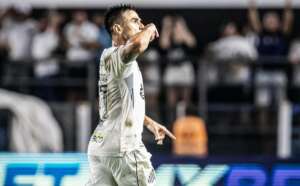 Santos 2 x 0 Goiás - Peixe volta a jogar bem e entra no G4