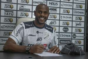 Série D: Joel Pantera Negra é apresentado na Inter de Limeira