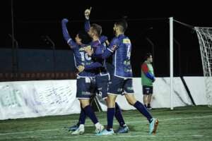 Cianorte-PR 3 x 1 Avenida-RS - Vitória mantém Leão do Vale na liderança