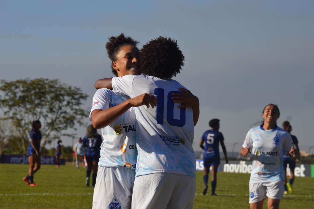 Taubate bate Realidade Jovem no Paulistao Feminino