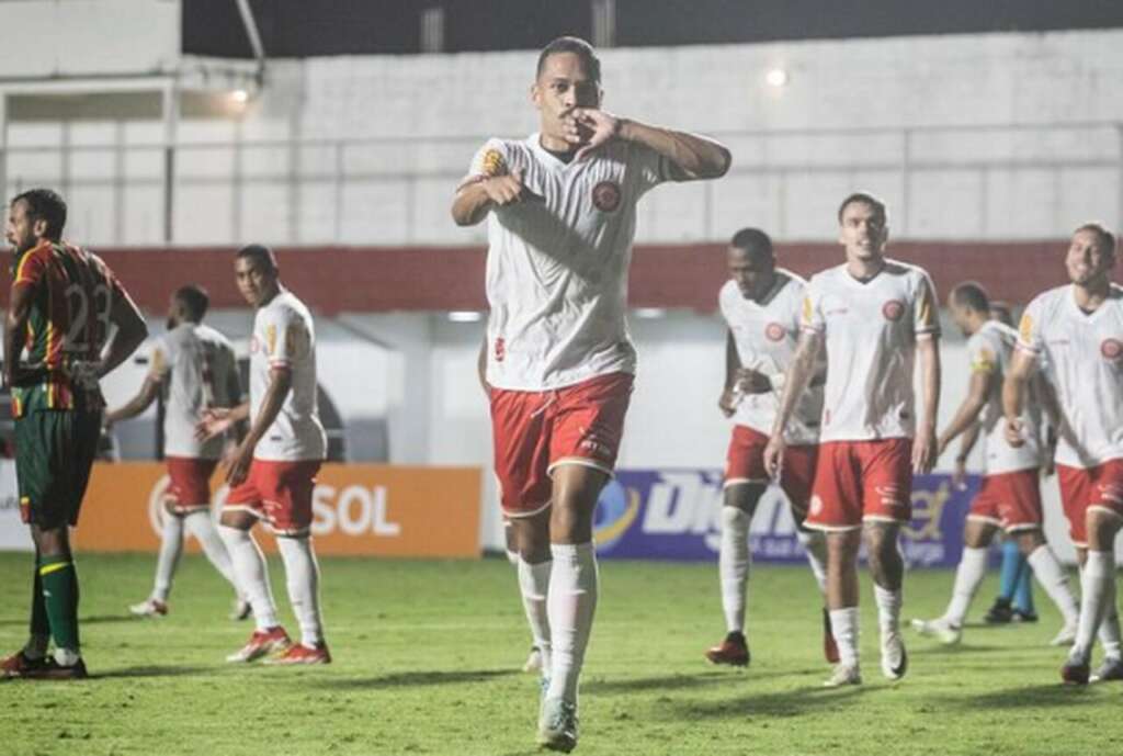 Aparecidense-GO x Tombense – Carcará tenta voltar ao G8 contra Camaleão apagado