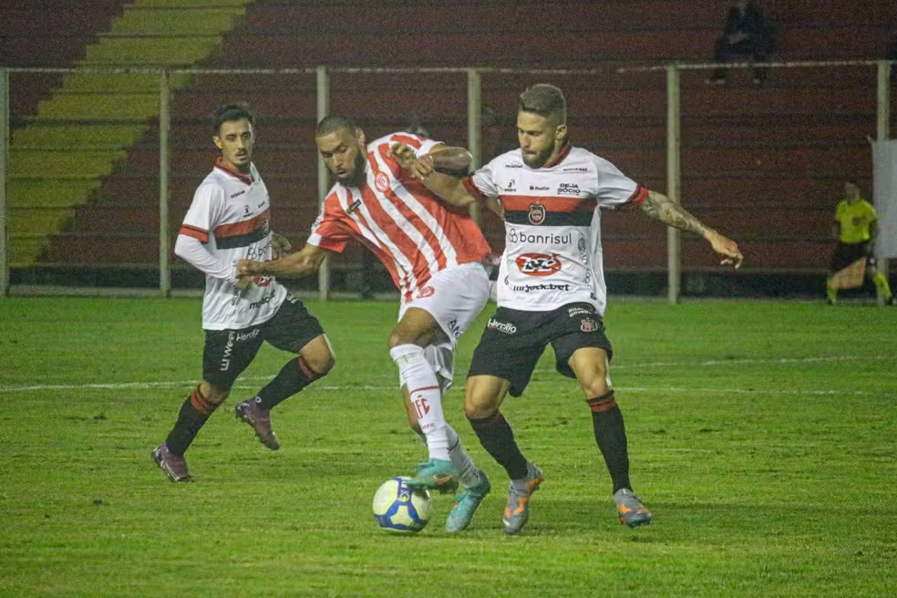 Hercílio Luz-SC 1 x 1 Brasil-RS – Leão do Sul tropeça contra o lanterna do grupo A8