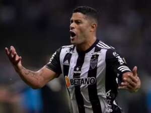 Árbitro relata reclamações e 'desrespeito' de Hulk para justificar expulsão