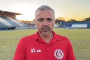 Copa Paulista: Técnico do São-Carlense ressalta boa estreia: 