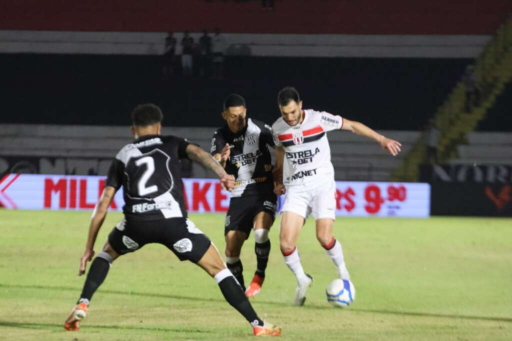Botafogo-SP 2 x 0 Ponte Preta – Goleiro falha e Macaca perde