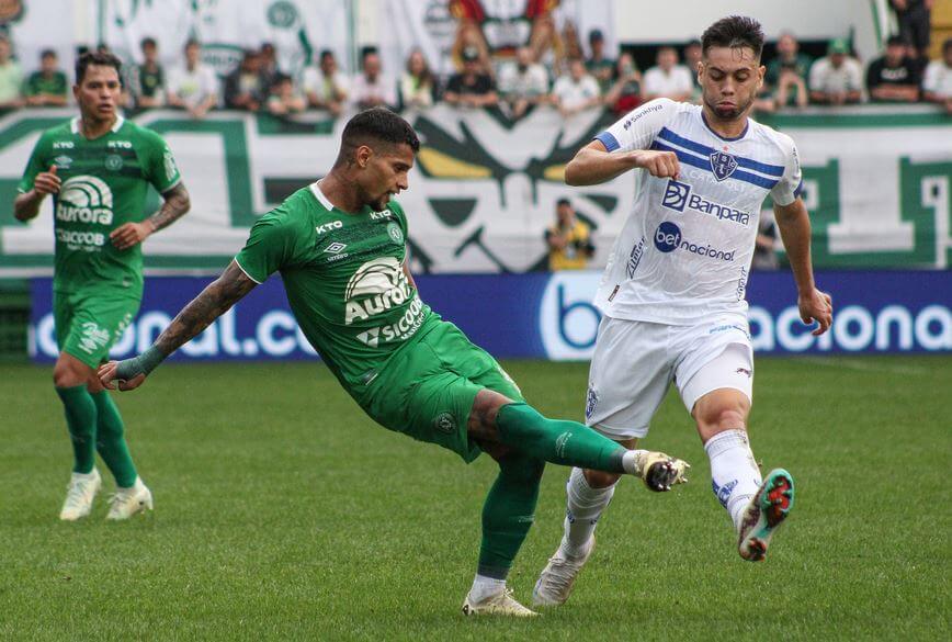 chapecoense paysandu credito tiago meneghini chapecoense2