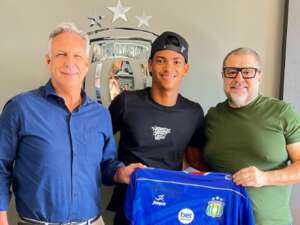 Copa Paulista: São Caetano assina contrato profissional com joia do clube. VEJA!