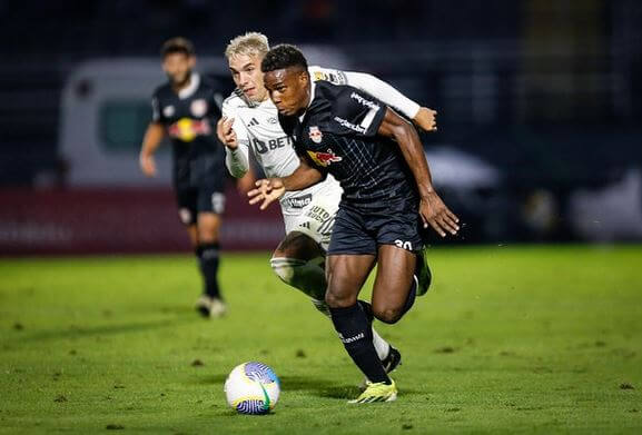 eric ramires credito ari ferreira red bull bragantino