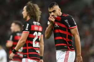 Fabrício Bruno faz gol da vitória do Flamengo e celebra 'lei do ex'. CONFIRA!
