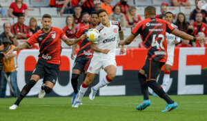 Athletico x Flamengo - Desfalcado, Mengão defende a liderança