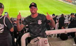 Zagueiro do Arsenal revela desejo de jogar no Corinthians: “É meu sonho”