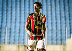 Série C: Lateral do Sampaio Corrêa-MA projeta visita ao Londrina-PR