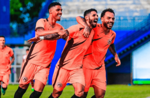 Manauara-AM 4 x 1 Trem-AP - Robô atropela em jogo de cinco gols na Série D