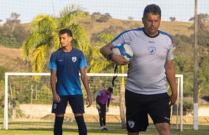 Série C: Atacante do Londrina-PR faz sombra ao titular e garante: 