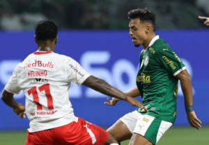 Gabriel Menino 'cumpre missão' dada por Abel no Palmeiras e mira Juventude: 'Mais uma final'