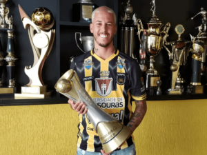 Série C: Volante chega ao Volta Redonda-RJ para terceira passagem