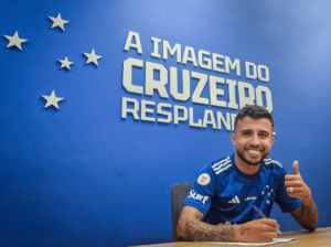 Matheus Henrique chega no Cruzeiro: 'Momento único na carreira'