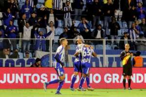 Gilmar Dal Pozzo convoca torcida do Avaí para clássico: 