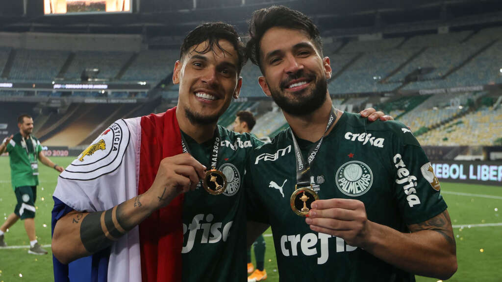 Palmeiras recebe proposta do América do México por zagueiro multicampeão