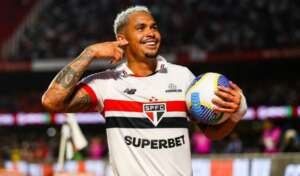 Luciano elogia Jandrei e reforça confiança no goleiro do São Paulo. VEJA!