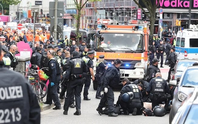Polícia alemã atira em homem armado que ameaçava torcedores antes de jogo da Eurocopa
