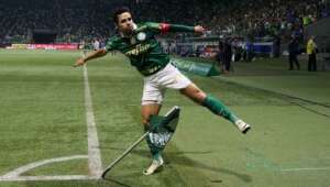 Palmeiras 2 x 1 Red Bull Bragantino - Na cola do líder