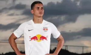 Justiça confirma extinção e zagueiro Renan, envolvido em acidente fatal, não pode ser condenado