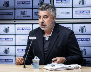 Executivo do Santos, Gallo fala em reforçar a equipe: 'Pensamos grande'