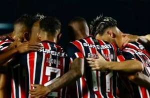 BRASILEIRÃO: São Paulo e Fluminense entram em campo para espantar a crise