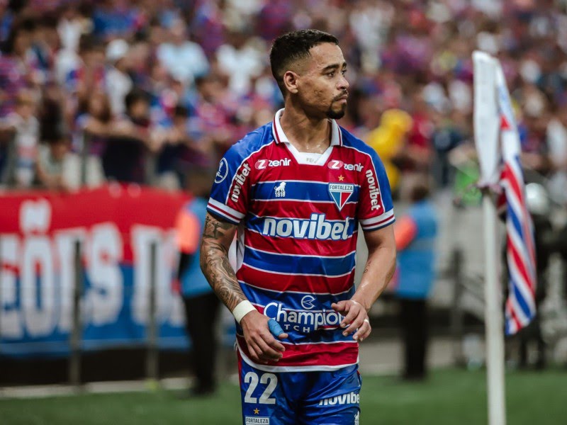 Copa do Nordeste: Yago Pikachu celebra vantagem do Fortaleza sobre CRB