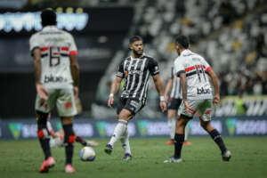 Atlético-MG 2 x 1 São Paulo - Tricolor mostra vontade, mas é derrotado pelo Galo