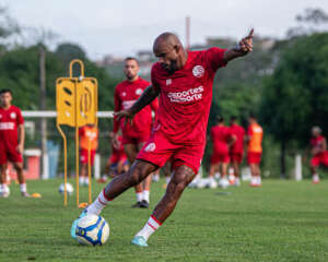 Náutico-PE x Figueirense-SC - Resultado pode definir briga do Timbu na Série C