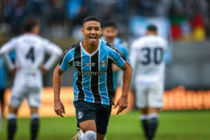 Grêmio 3 x 1 Operário - Tricolor está nas oitavas da Copa do Brasil