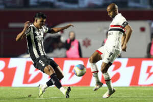 São Paulo 2 x 2 Botafogo - Empate prevalece após caminhão de chances perdidas