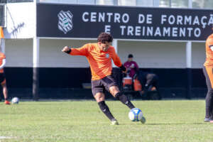 Figueirense x Remo - Confronto para entrar no G-8 da Série C