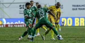 Pontinho trazido de Manaus deixa o Guarani do mesmo jeito