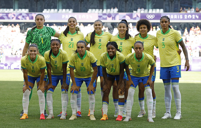 Brasil encara Franca nas quartas do futebol feminino