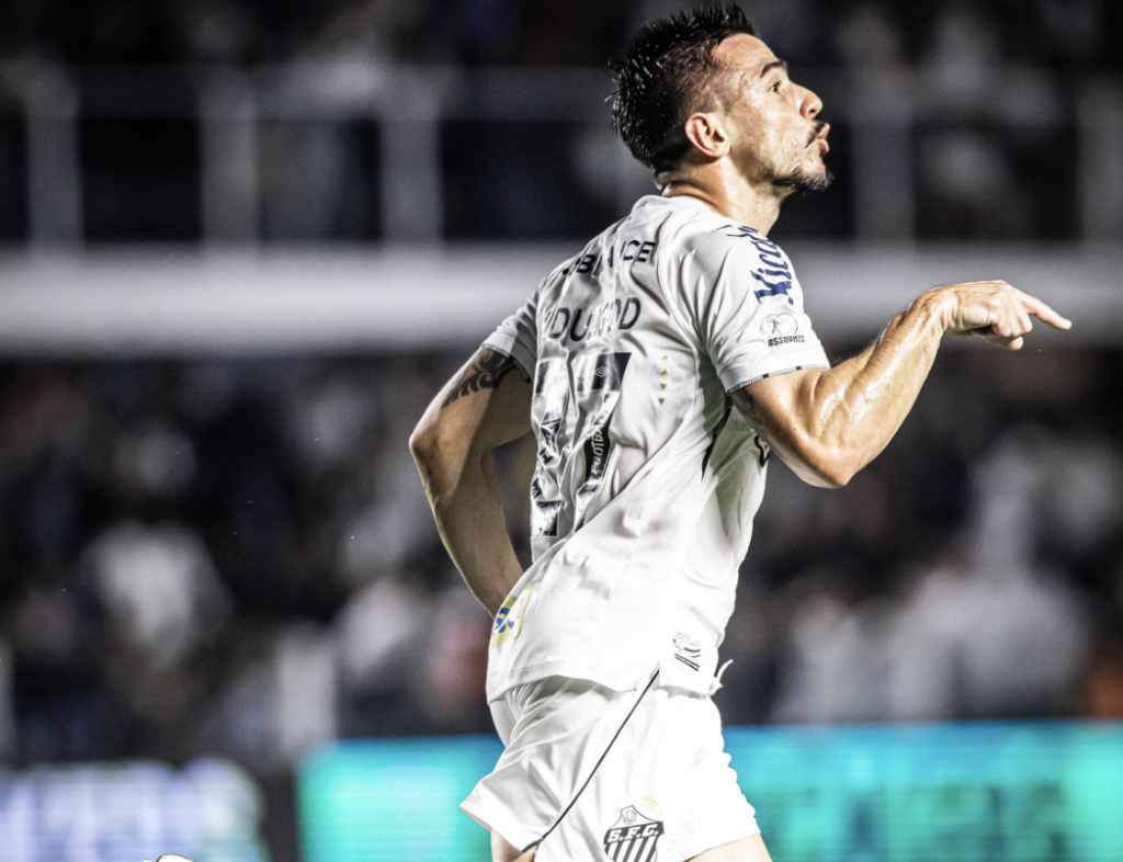 Santos 1 x 0 Chapecoense – Bigode marca e Peixe é vice-líder da Série B