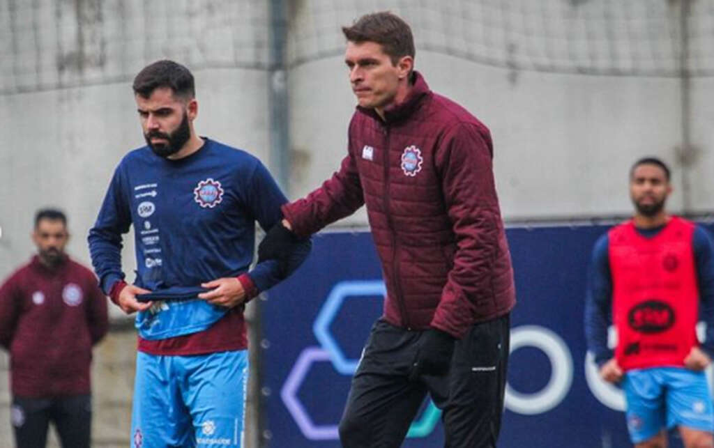 Caxias x Remo – Grená quer espantar zica contra Leão apertado