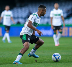 Técnico quer usar semana cheia para recolocar Coritiba no caminho da vitória na Série B