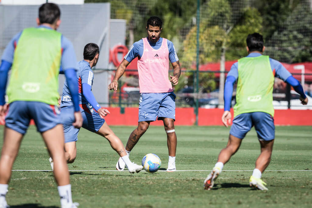 Criciúma x Cruzeiro – Quem vai se reabilitar no Brasileirão?