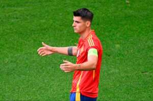 Mulher de Morata defende marido de críticas da imprensa: 'Não existe respeito'