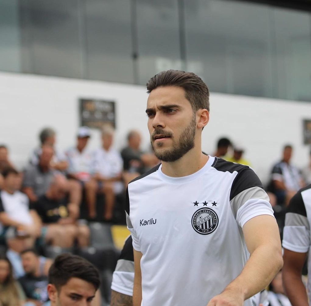 Meia que não atuou na Série B é desligado do Operário-PR