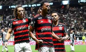 Atlético-MG 2 x 4 Flamengo - Líder isolado passeia na MRV