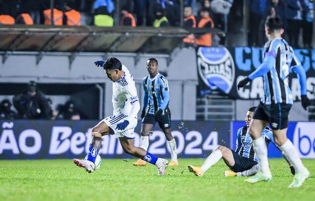 GREMIO CRUZEIRO CREDITO GUSTAVO ALEIXO CRUZEIRO