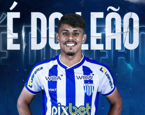 Gabriel Barros é oficializado pelo Avaí e já está relacionado para duelo da Série B