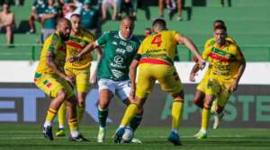 Blog do Ari - Um a zero foi muito pouco para o Guarani