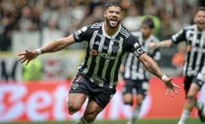 Atlético-MG 2 x 1 Corinthians - Com dois de Hulk de pênalti