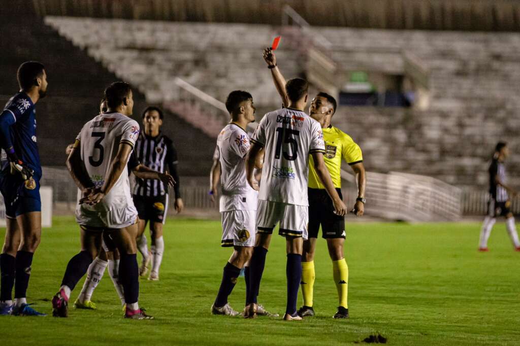 Expulsão Aparecidense Botafogo-PB
