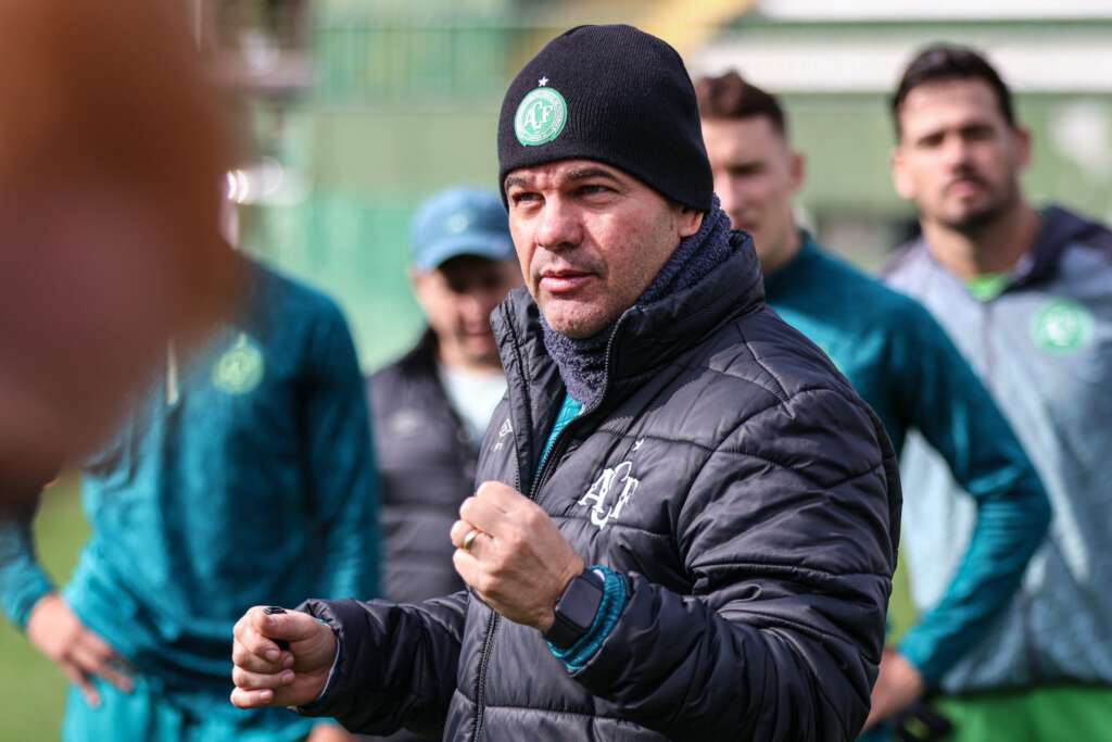 Chapecoense abre preparação para seguir fora do Z-4 da Série B